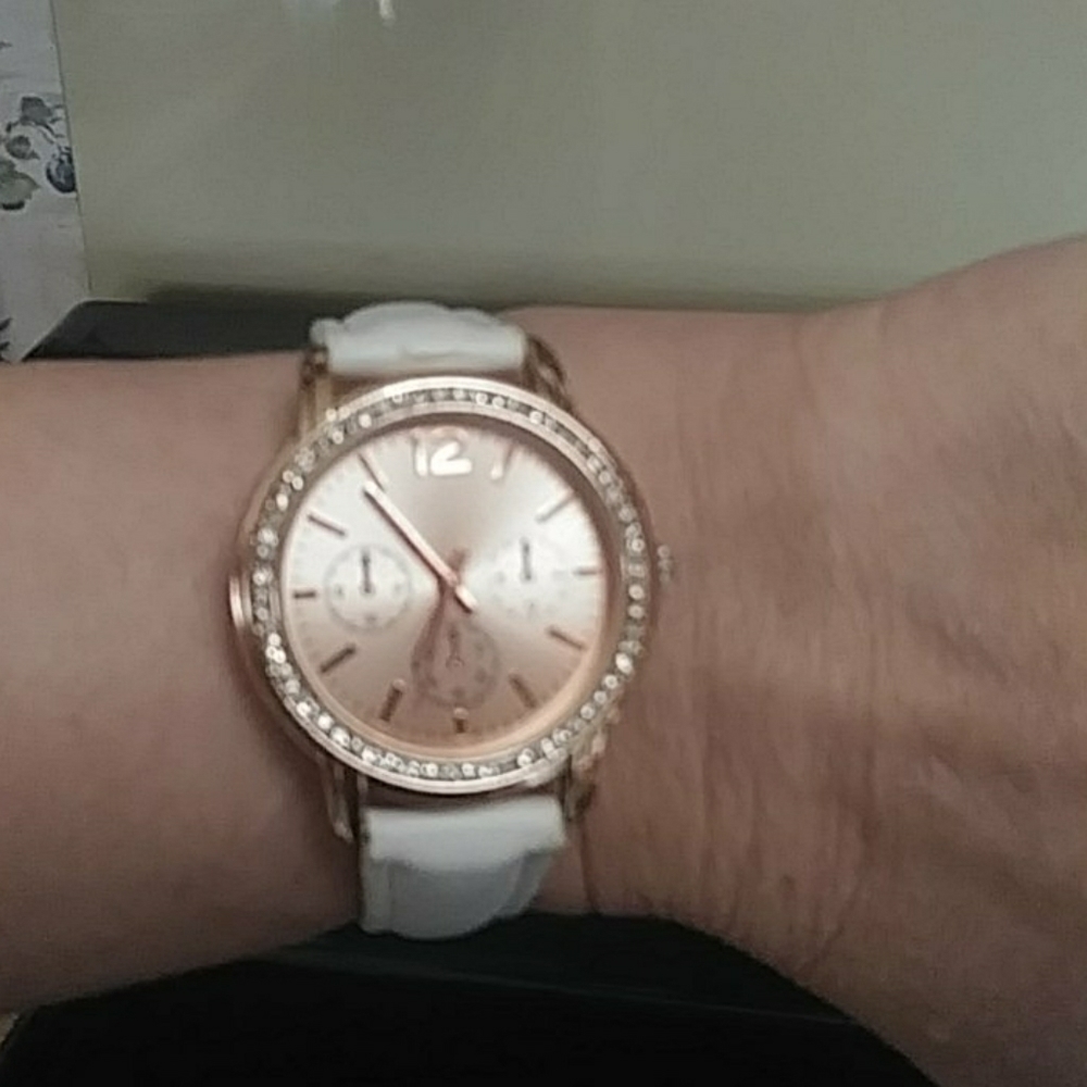 White watch. Needs a battery